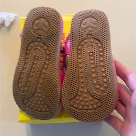 Mooshu kids shoes - Picture 2 of 3